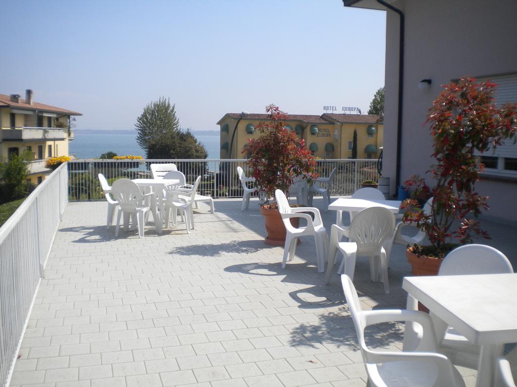 Residence Poggio Al Lago Σιρμιόνε Εξωτερικό φωτογραφία